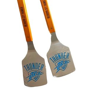 NBA Heavy DUTY OKLAHOMA CITY THUNDER SPATULA AND BOTTLE OPENER